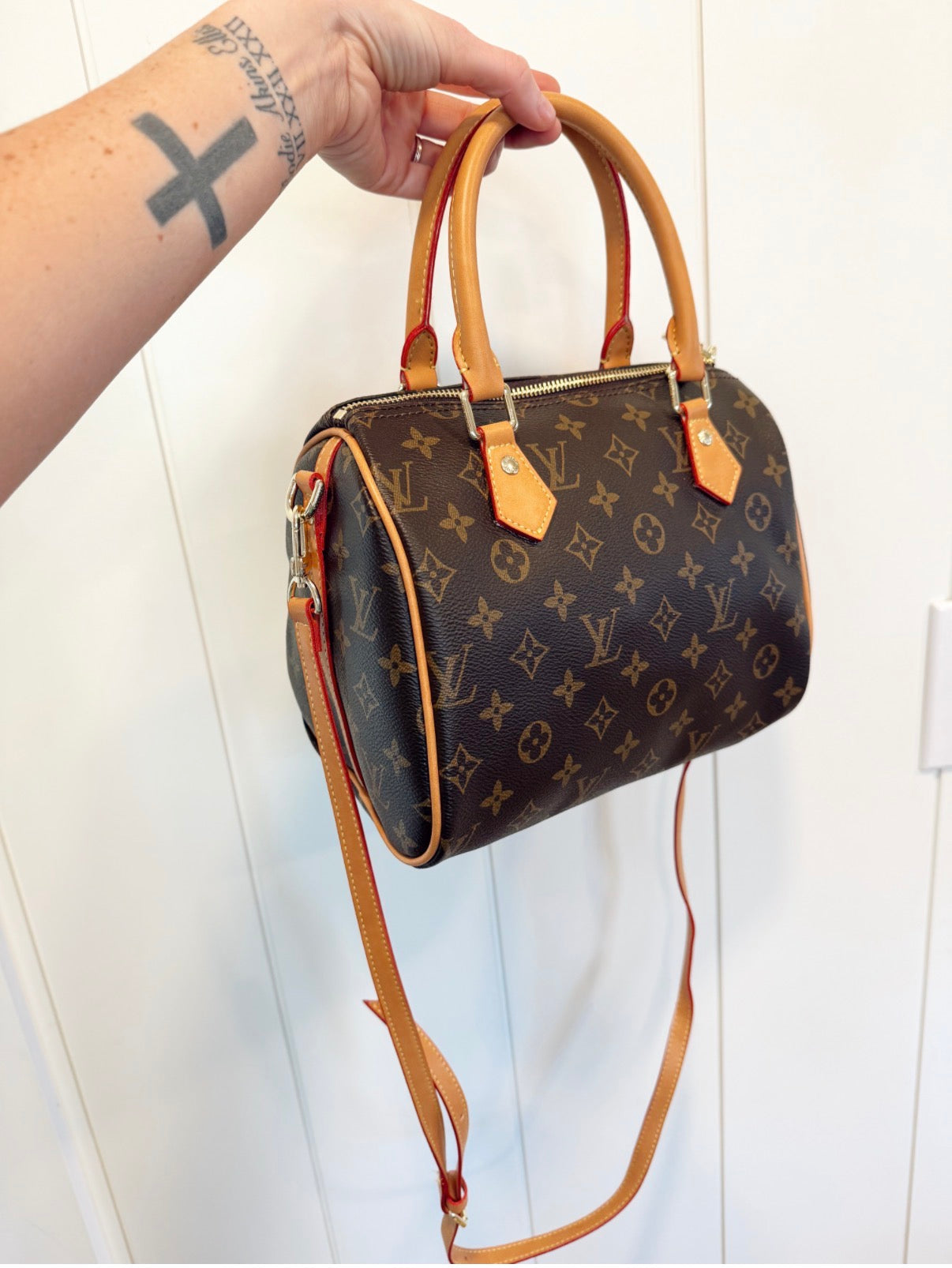 Brown LV